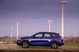 Volkswagen Touareg R  - 17