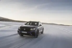 Volkswagen Touareg R  - 69