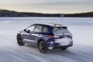 Volkswagen Touareg R  - 77