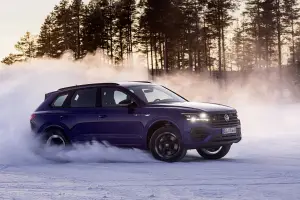 Volkswagen Touareg R  - 81