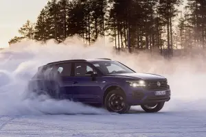 Volkswagen Touareg R  - 82