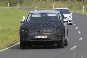 Volkswagen Touareg terza generazione (foto spia)