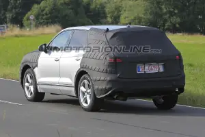 Volkswagen Touareg terza generazione (foto spia)