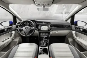 Volkswagen Touran MY 2015 - 7