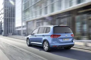 Volkswagen Touran MY 2015 - 9