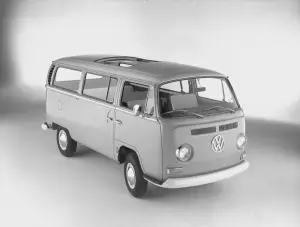 Volkswagen Transporter Bulli - 65 Anni - 7