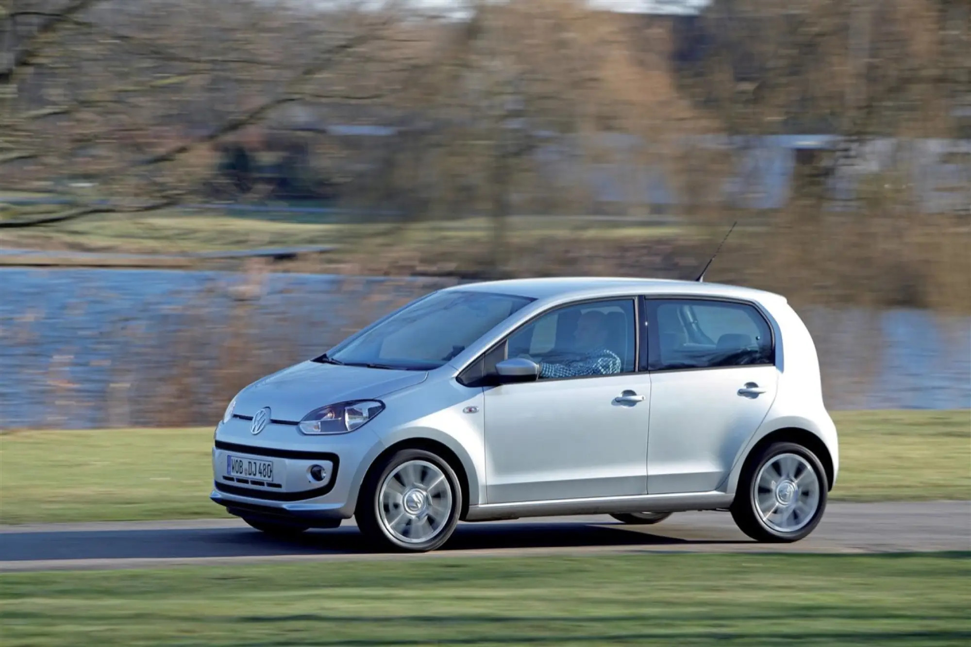 Volkswagen up! automatica - 6