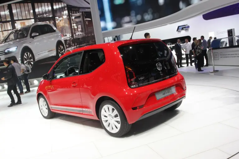 Volkswagen Up! Beats - Salone di Ginevra 2016 - 5