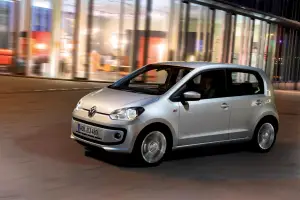 Volkswagen Up! cinque porte nuove immagini - 2