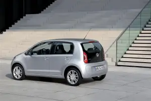 Volkswagen Up! cinque porte nuove immagini