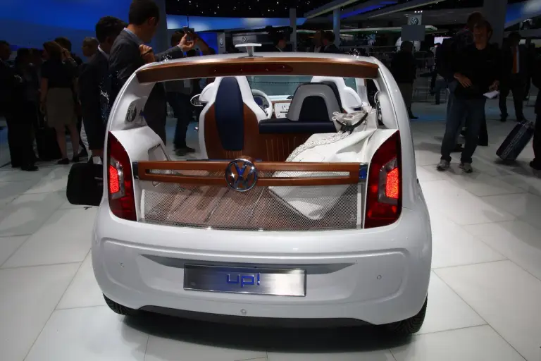 Volkswagen up! electric concept - Salone di Francoforte 2011 - 2