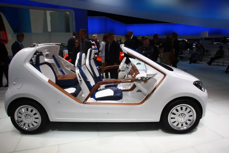 Volkswagen up! electric concept - Salone di Francoforte 2011 - 7