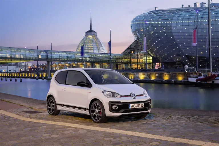 Volkswagen Up GTI 2018 - 6