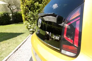Volkswagen up! MY 2016 - Primo contatto - 22