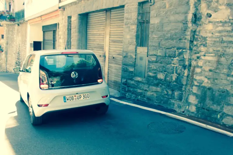 Volkswagen up! MY 2016 - Primo contatto - 29