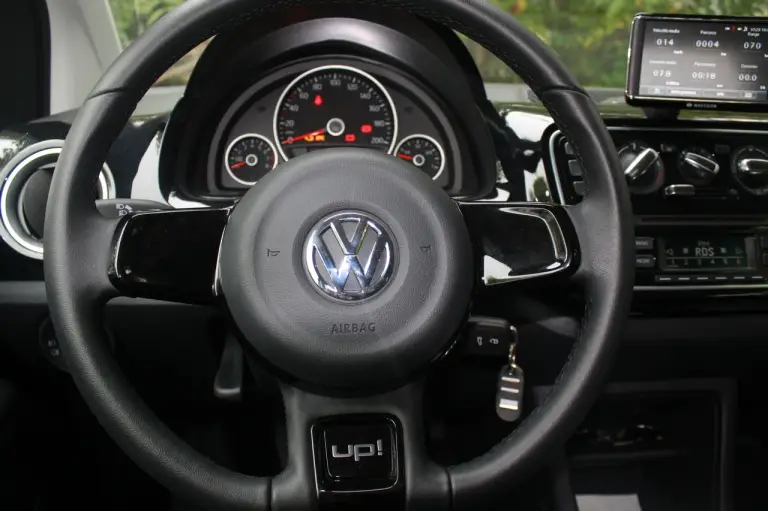Volkswagen Up! - Prova su strada 2012 - 36