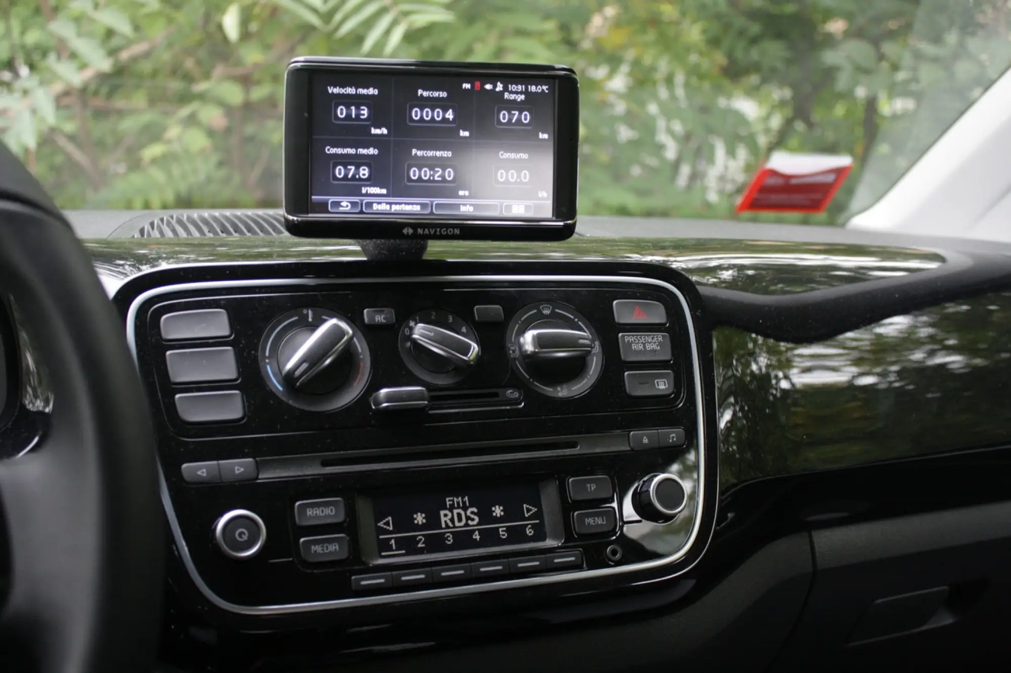 Volkswagen Up! - Prova su strada 2012 - 37
