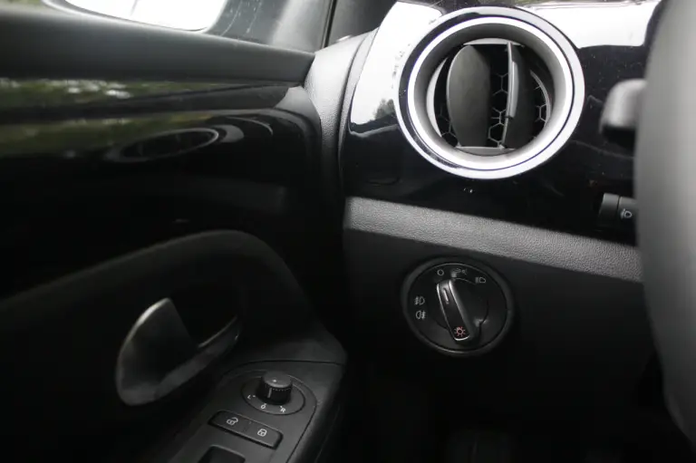 Volkswagen Up! - Prova su strada 2012 - 43