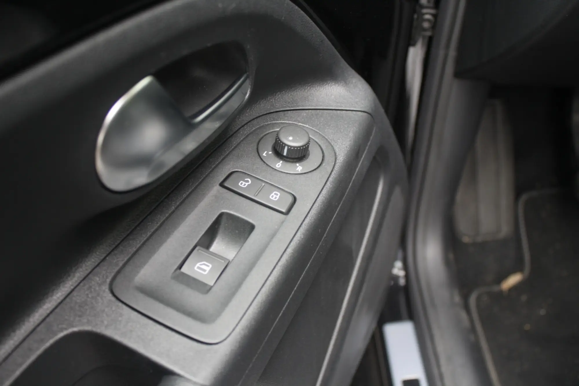 Volkswagen Up! - Prova su strada 2012 - 54