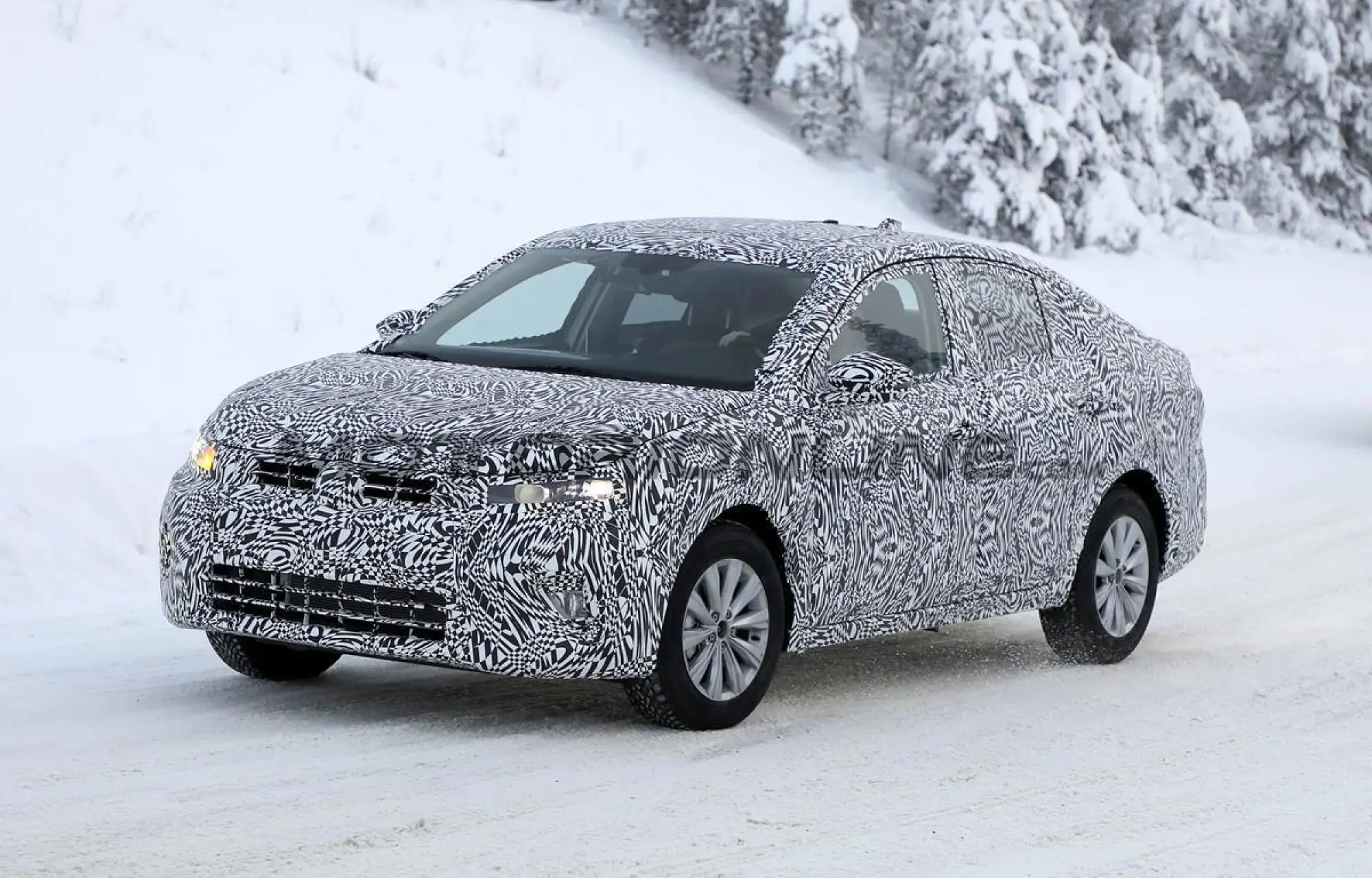 Volkswagen Virtus - Foto spia 18-01-2022 - 13