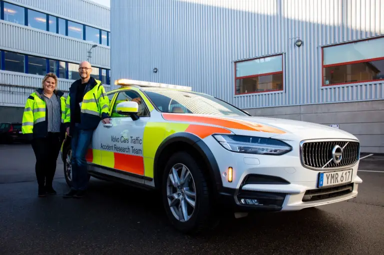 Volvo Cars - sicurezza e Progetto E.V.A.  - 1