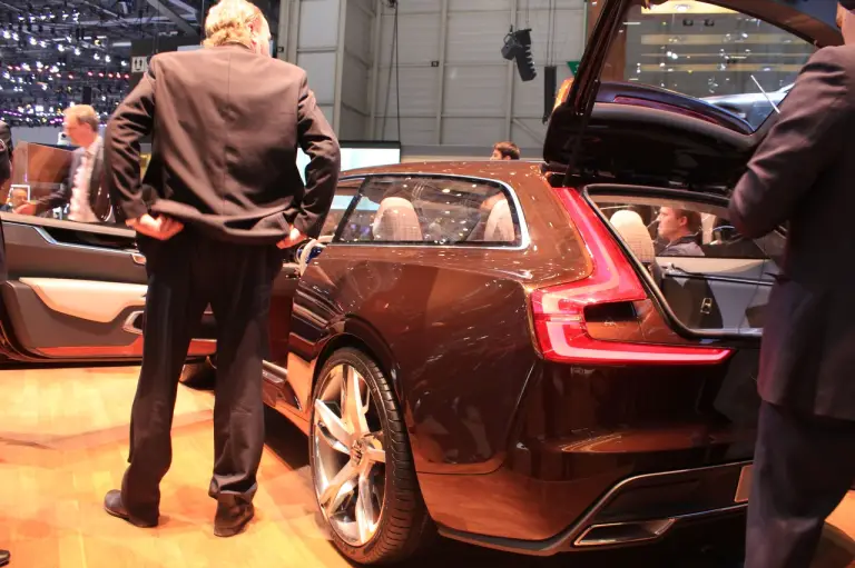 Volvo Concept Estate - Salone di Ginevra 2014 - 7