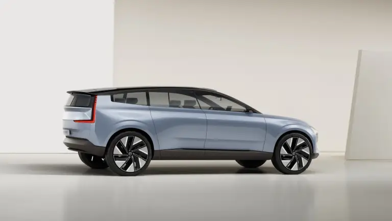 Volvo Concept Recharge - Foto ufficiali - 1