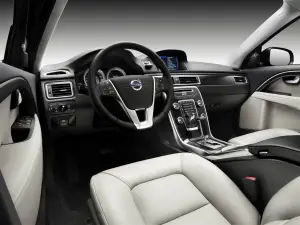 Volvo Model year 2012 - 3