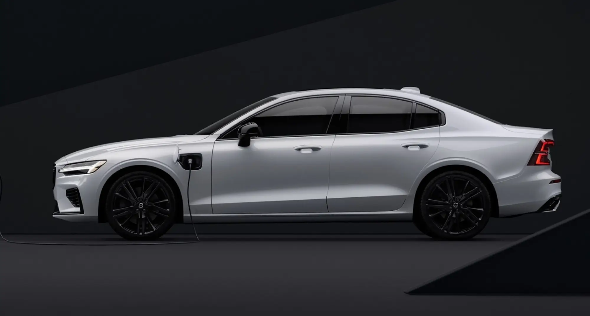Volvo S60 Black Edition - Foto - 2