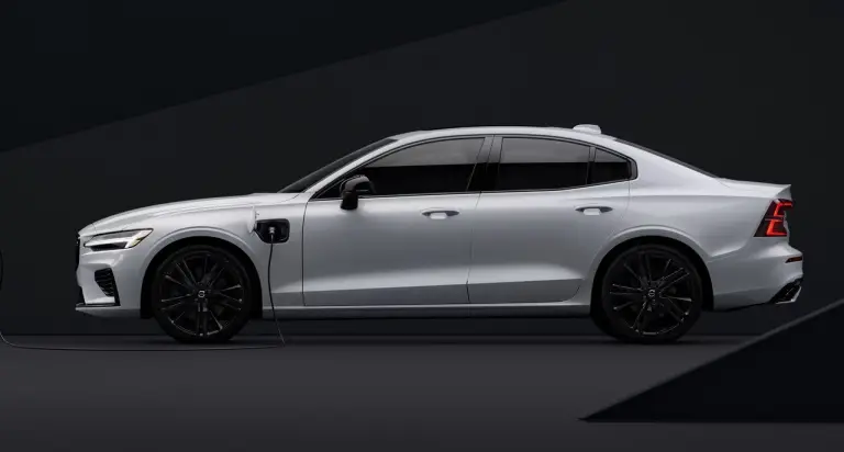 Volvo S60 Black Edition - Foto - 2