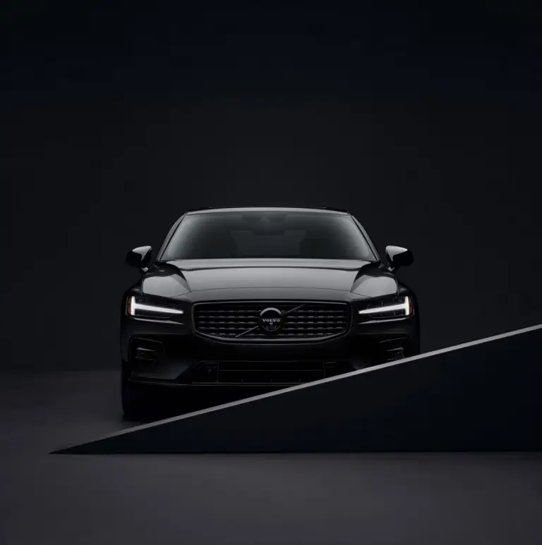 Volvo S60 Black Edition - Foto - 3