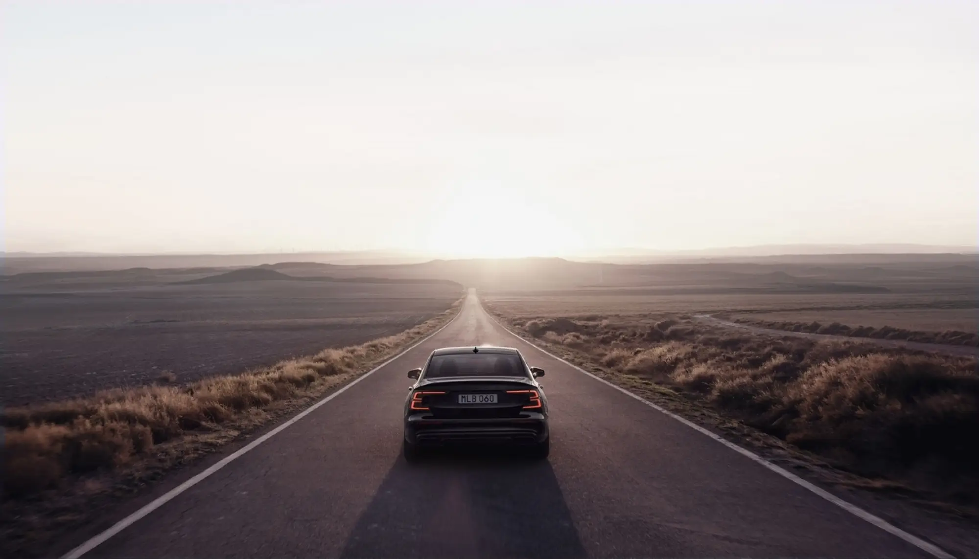 Volvo S60 Black Edition - Foto - 8