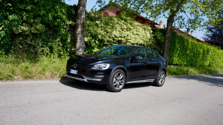 Volvo S60 Cross Country - Prova su strada - 106