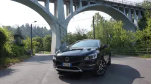 Volvo S60 Cross Country - Prova su strada