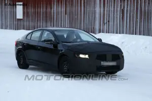 Volvo S60 facelift - Foto spia 24-01-2013