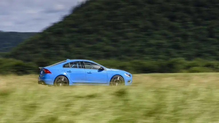 Volvo S60 Polestar 2017 - 14