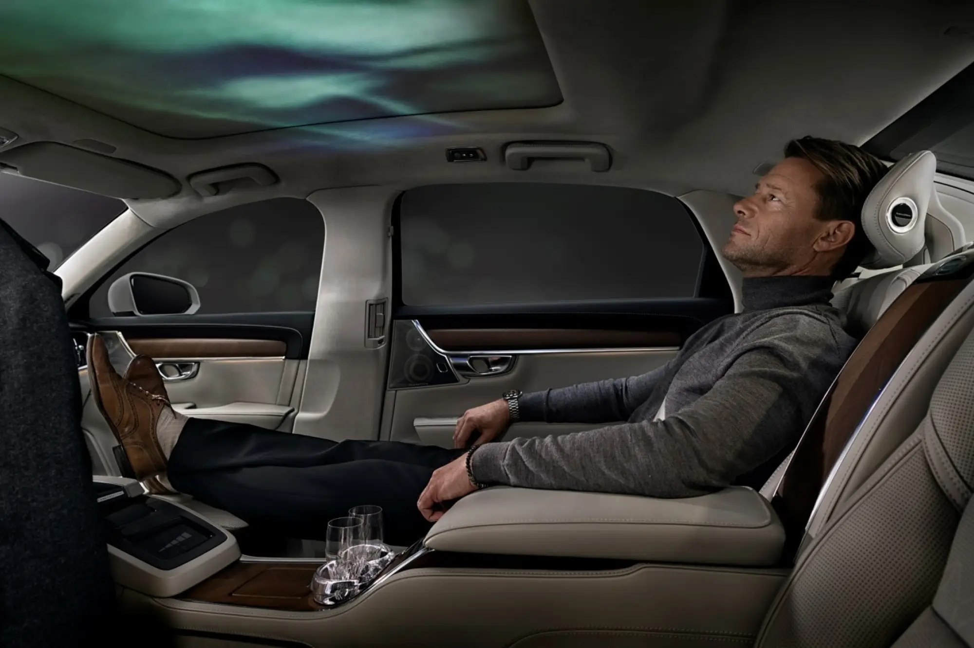 Volvo S90 Ambience Concept - 6