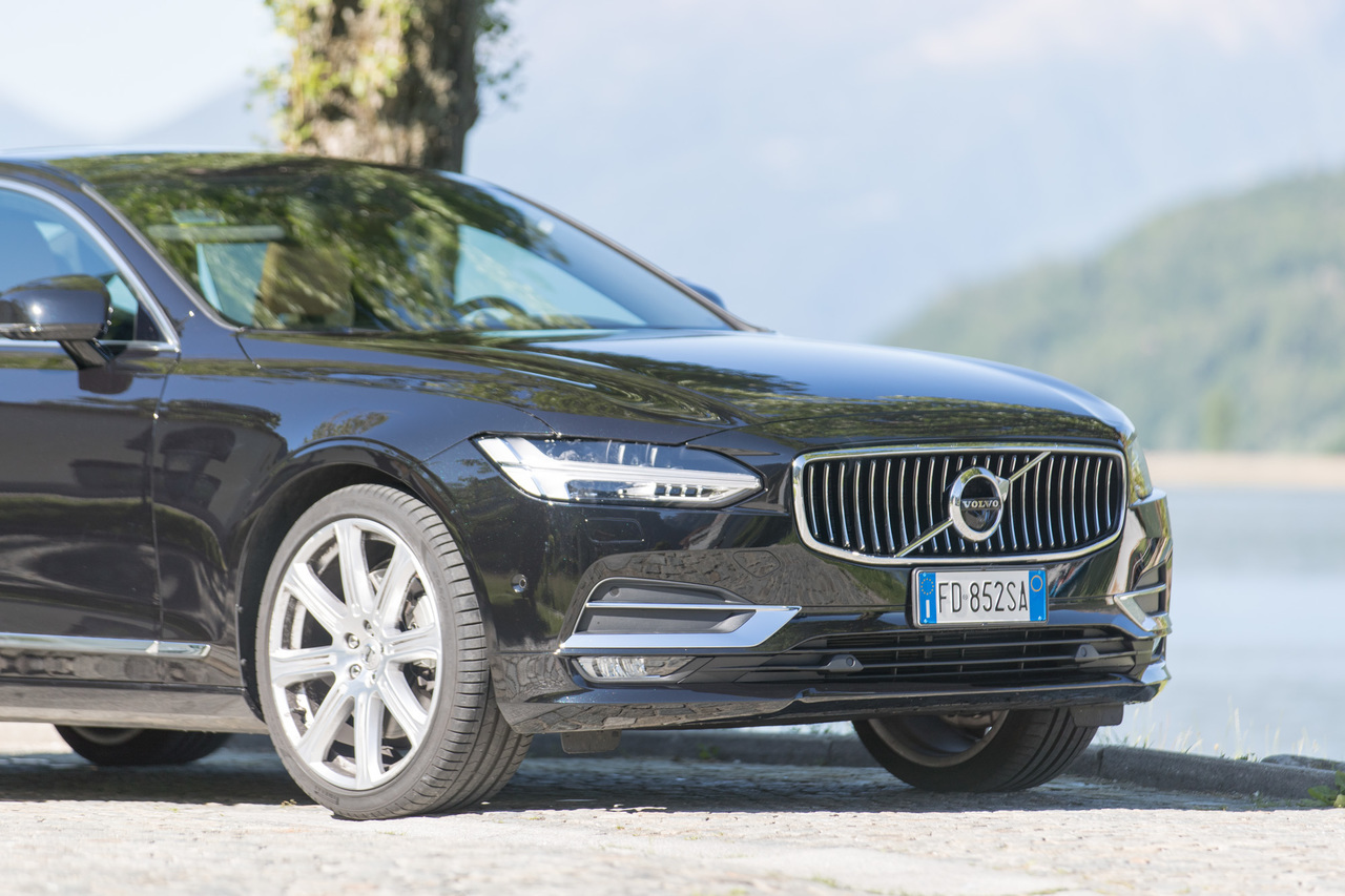 VOLVO S90 D5 AWD Geartronic Inscription - 2017