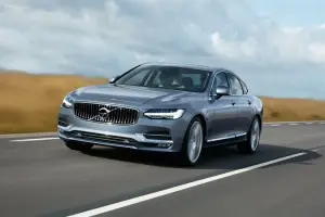 Volvo S90 - interni ed esterni