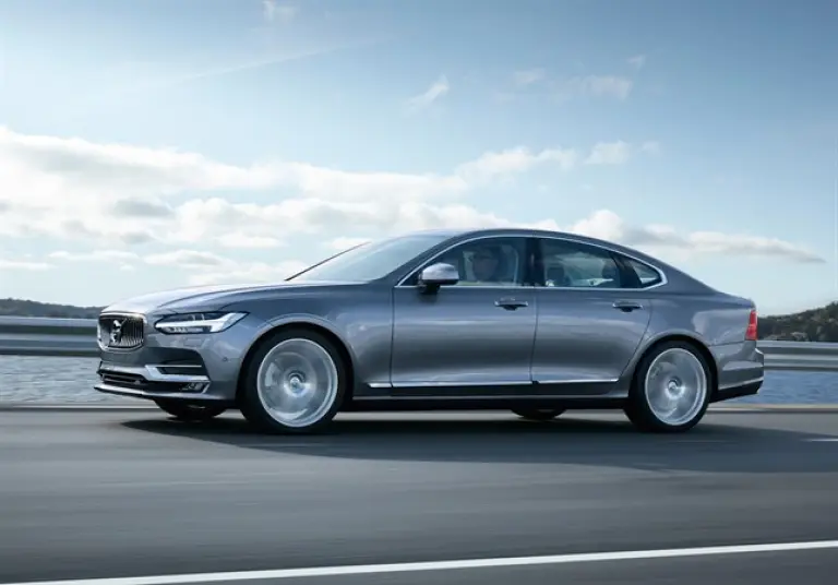 Volvo S90 - interni ed esterni - 7