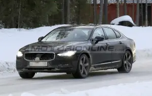 Volvo S90, V90 e V90 Cross Country 2020 - Foto spia 10-12-2019 - 3