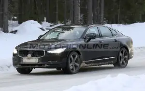 Volvo S90, V90 e V90 Cross Country 2020 - Foto spia 10-12-2019 - 4