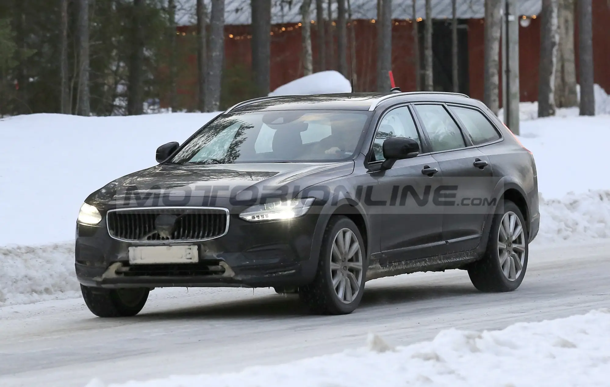 Volvo S90, V90 e V90 Cross Country 2020 - Foto spia 10-12-2019 - 28