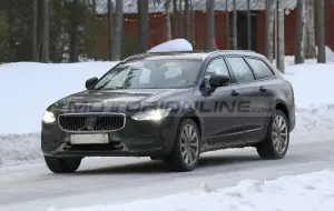 Volvo S90, V90 e V90 Cross Country 2020 - Foto spia 10-12-2019 - 28
