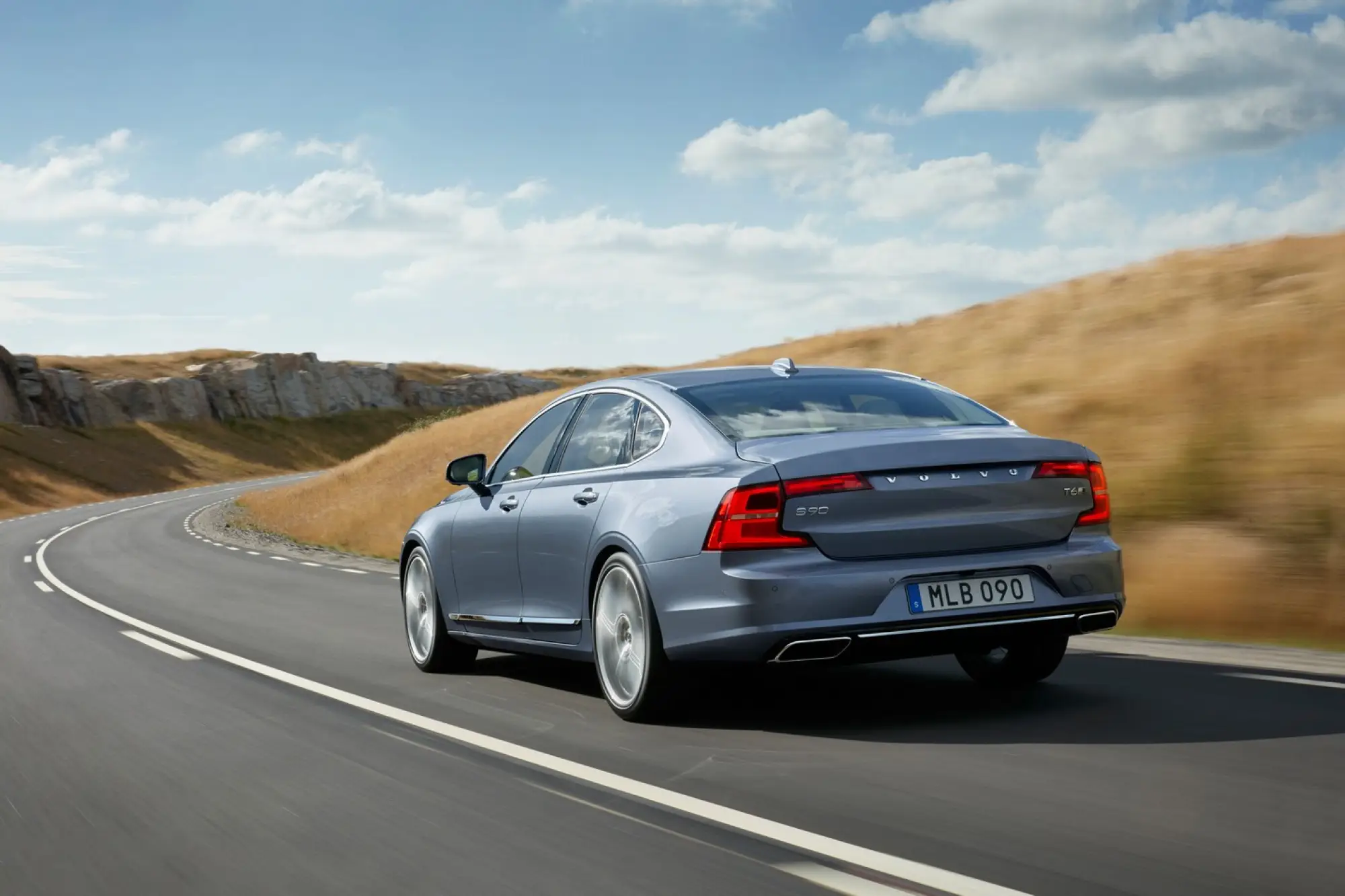 Volvo S90 - 75