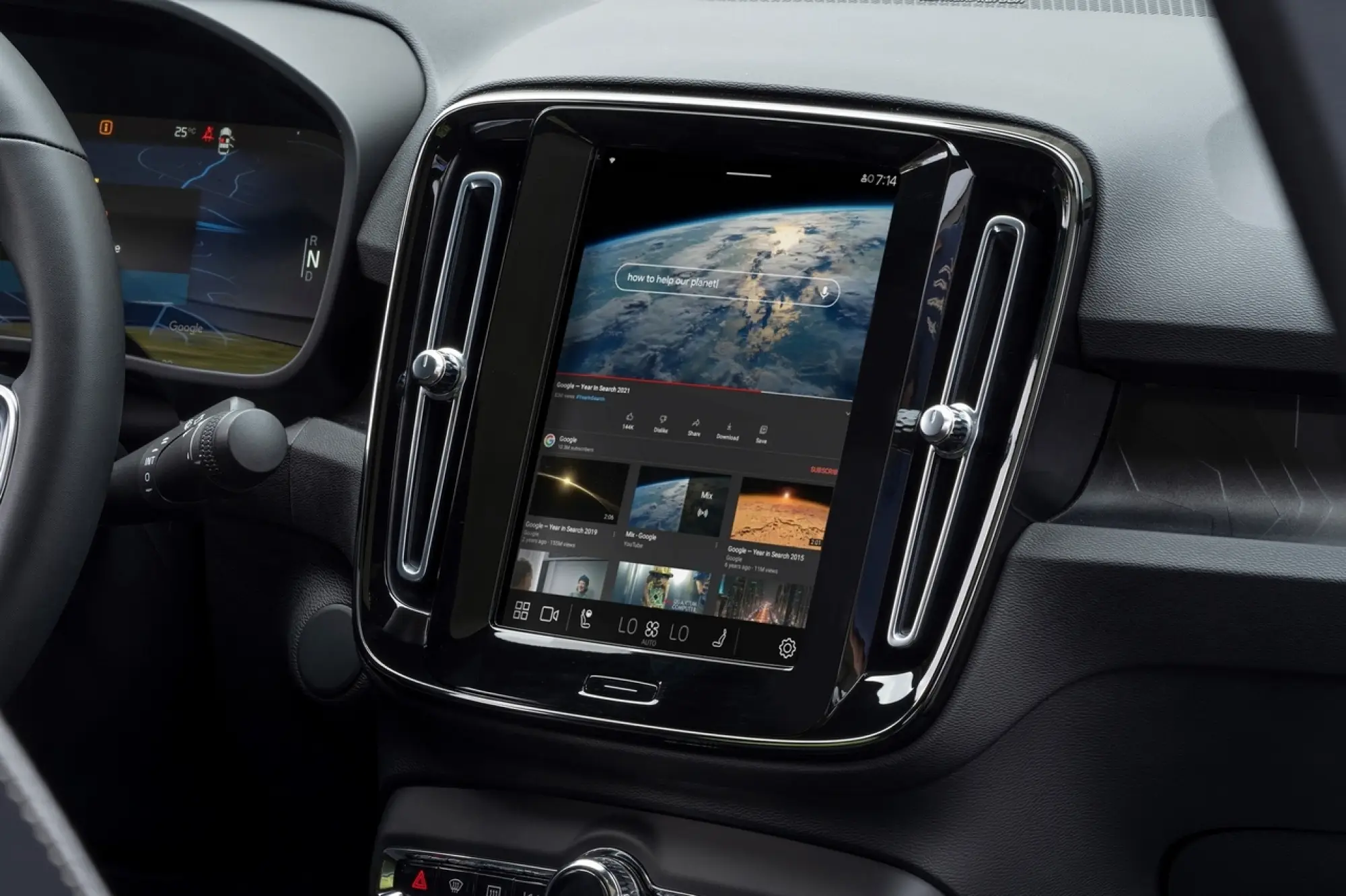 Volvo sistema di infotainment - Foto - 6