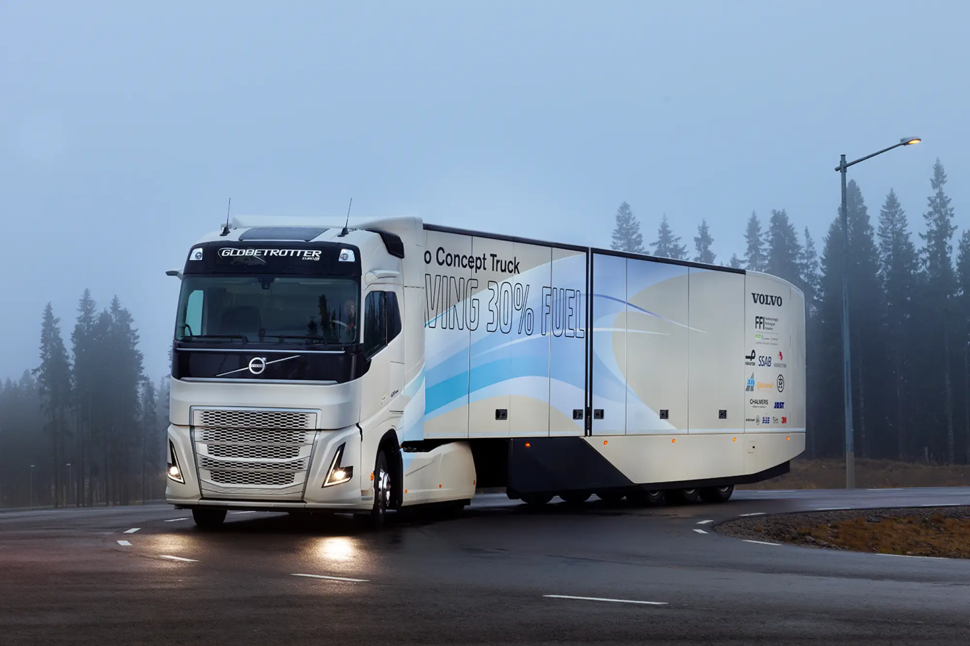Volvo Truck Concept Hybrid - 3