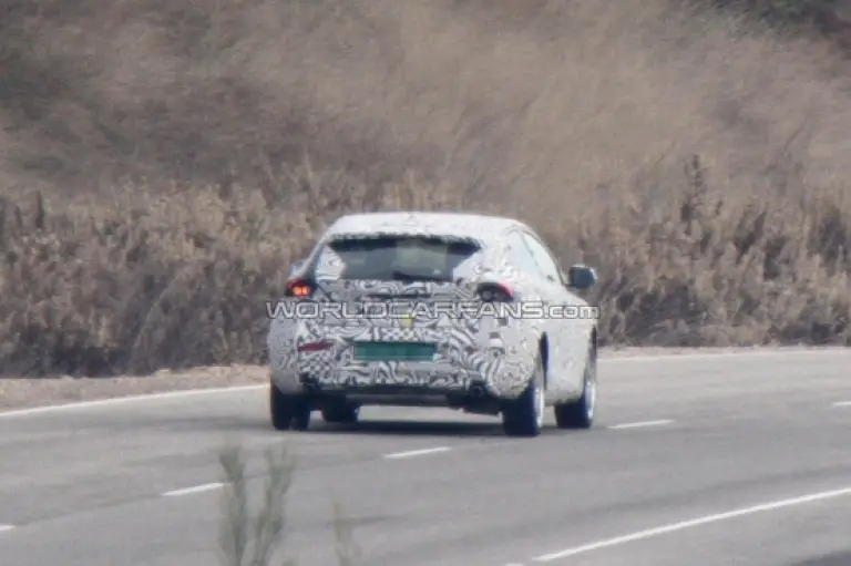 Volvo V30 spy - 1
