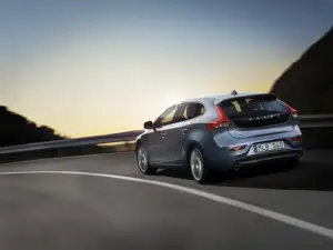 Volvo V40 2012 immagini