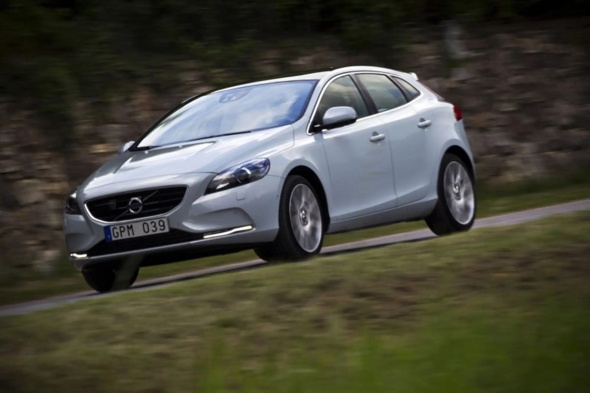 Volvo V40 2012 nuove immagini - 9